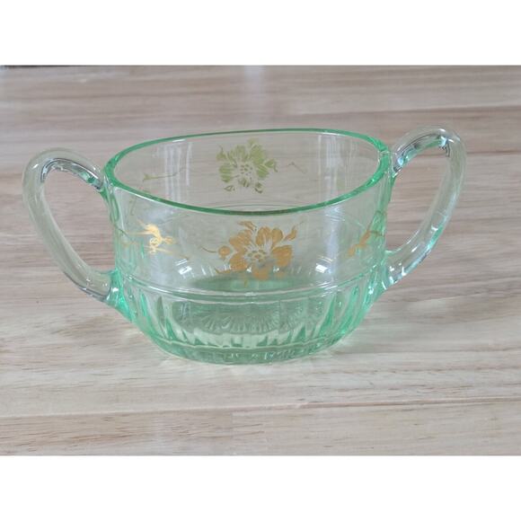 Vintage Mint Green Uranium Glass Cream & Sugar Serving Set - Picture 4 of 11